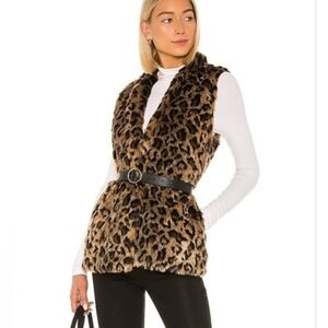 VELVET by Graham & Spencer Stephie Faux Fur Vest Size Medium NWT $268